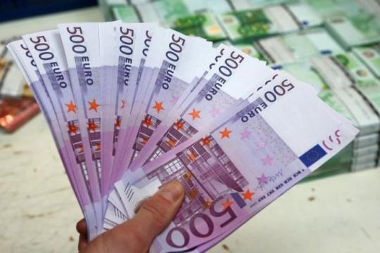 أسعار صرف العملات والذهب في سورية وتركيا اليوم الأحد 23/ 6/ 2024