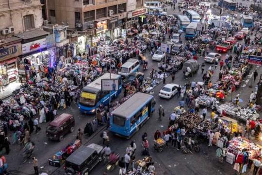 الحكومة المصرية تعتزم ترحيل فئة من الأجانب وتحدد موقفها من اللاجئين