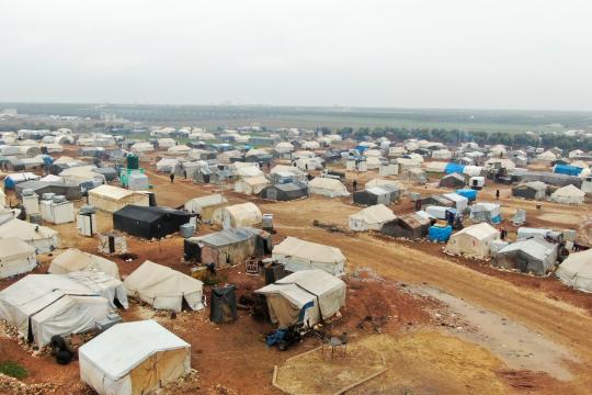الأمم المتحدة: سيتم قطع الخدمات عن أكثر من 100 مخيم شمالي سورية لهذا السبب