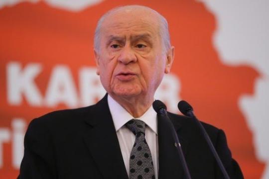 دولت بهتشلي يدعو للتنسيق مع النظام السوري لشنّ هجوم ضدّ قسد ويشيد بموقف المجلس الوطني الكردي