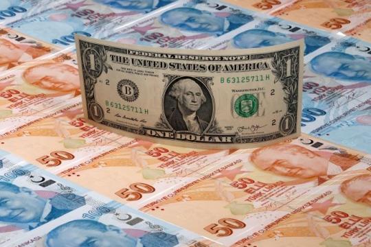 أسعار صرف العملات والذهب في سورية وتركيا اليوم الأحد 19/ 5/ 2024