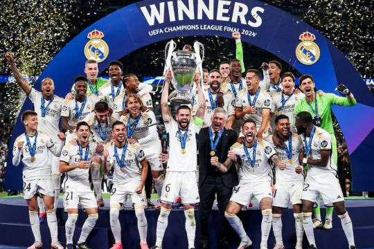 ريال مدريد يتوج بلقب دوري أبطال أوروبا للمرة 15 في تاريخه