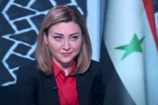 النظام السوري يعلن إصابة لونا الشبل بجروح بليغة بعد تعرُّضها لحادث سير