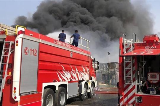 حريق ضخم في الكويت يودي بحياة 49 شخصاً