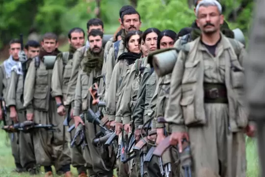 جسور للدراسات: الهجمات التركية ضد قوات pkk  قد تُجبره على الدخول في مفاوضات مع روسيا والنظام السوري