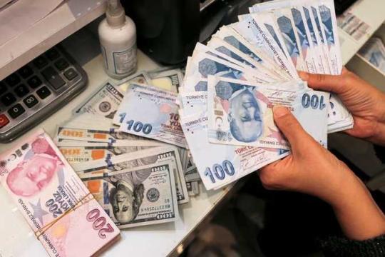 سعر صرف الليرة السورية والتركية أمام الدولار اليوم الاثنين  2023/4/24