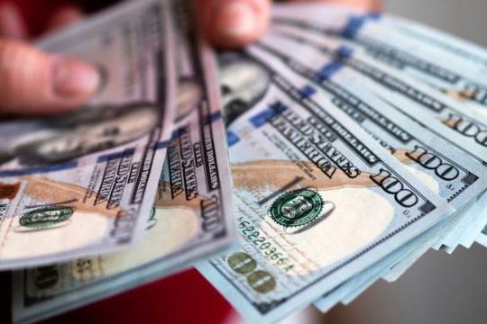 سعر صرف الليرة السورية أمام الدولار اليوم الخميس 18/ 5/ 2023