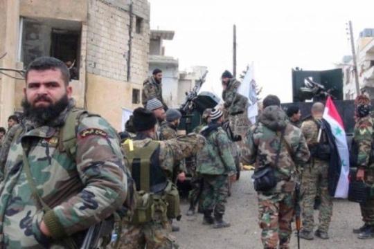 اشتباكات مسلحة بين الدفاع الوطني والفرقة الرابعة شرق دير الزور