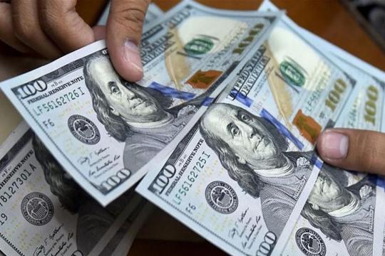سعر صرف الليرة السورية مقابل الدولار اليوم الأربعاء 6/ 9/ 2023