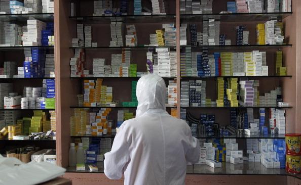 رغم ارتفاع أسعارها.. الأدوية في مناطق سيطرة النظام السوري تفقد فعاليتها وتأثيرها العلاجي