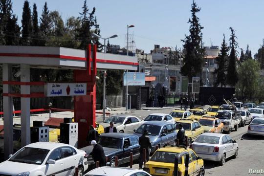 النظام السوري يرفع مجدَّداً أسعار البنزين
