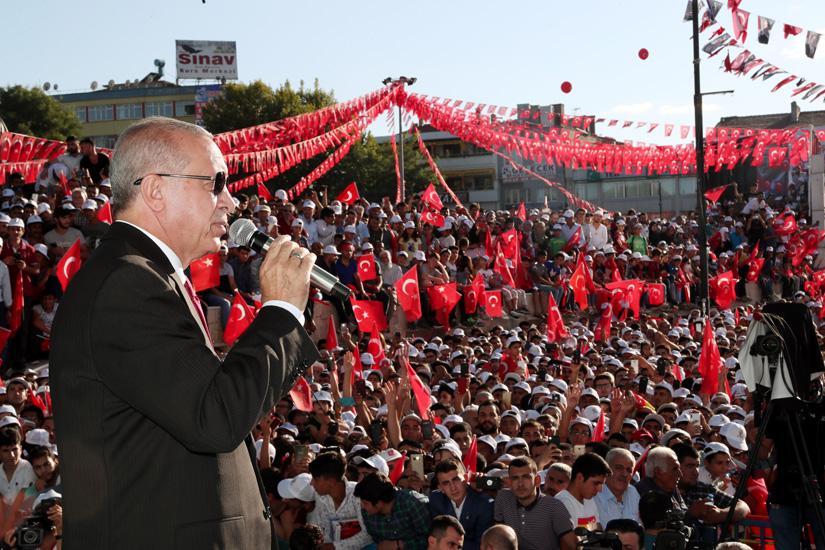 أردوغان يوجه رسالة لشعبه قبل ساعات من الانتخابات التركية