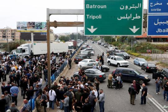 لبنان مستمر بالتحريض ضد اللاجئين السوريين ويطالب بمساعدة عربيّة لترحيلهم