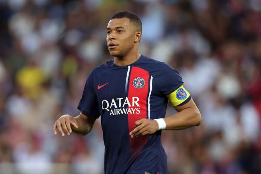 ريال مدريد يمنح مبابي المهلة الأخيرة 
