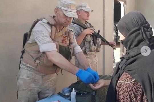 روسيا تساعد النظام السوري بأقلام رصاص ودفاتر بعد انتهاء المدارس! 