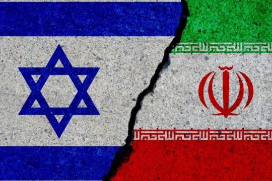 هآرتس": إسرائيل تكشف عن قائمة تضم قياديين إيرانيين يعملون ضدها في سوريا