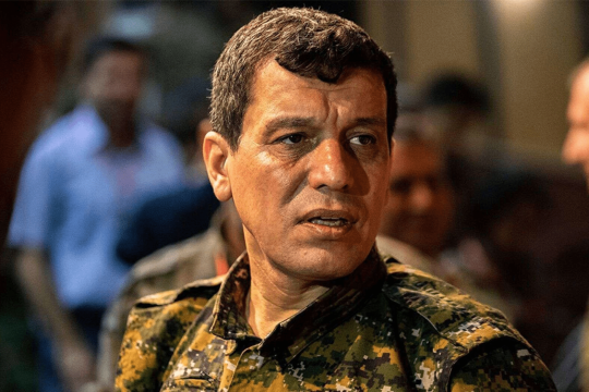 صحيفة أمريكية تكشف استهداف طائرات تركية لمظلوم عبدي.. و"قسد" تنفي 