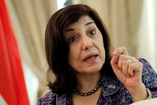 بثينة شعبان تسخر من جو بايدن