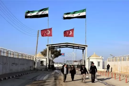 السماح للسوريين من كافة الولايات التركية بزيارة سورية عبر معبر باب السلامة