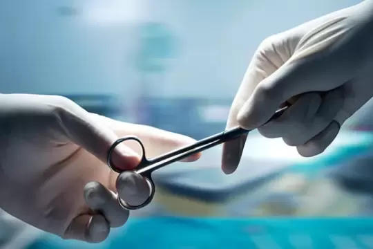 الأخطاء الطبية تطارد أرواح السوريين في درعا والضحايا بالعشرات