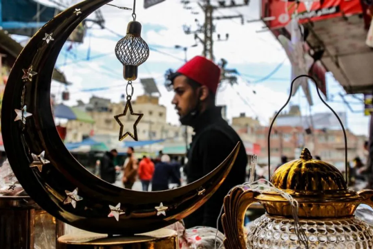 غصّة" وحنين جارف.. السوريون في هولندا: أين رمضان الذي نعرفه؟