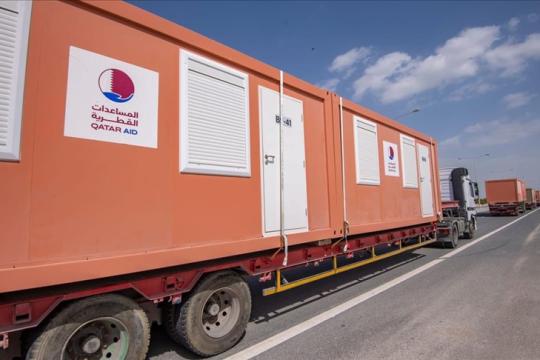 قطر ترسل المئات من منازل كأس العالم المتنقلة لمتضرِّري الزلزال