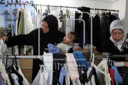 اللاجئون في لبنان يحجمون عن شراء كسوة العيد.. ما السبب؟