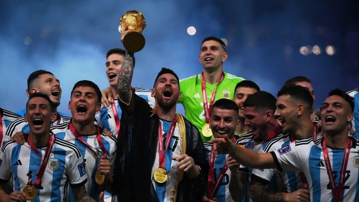 ميسي يقدم هدايا لزملائه في منتخب الأرجنتين بقيمة 6 ملايين دولار.. ما هي؟