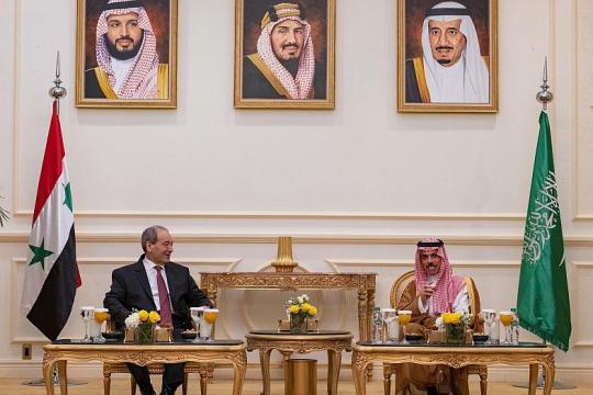بيان مشترك يوضح نتائج زيارة المقداد إلى السعودية