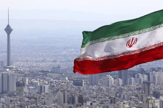إيران تعلن عن خُطوة جديدة لتسهيل وصولها إلى البحر المتوسط