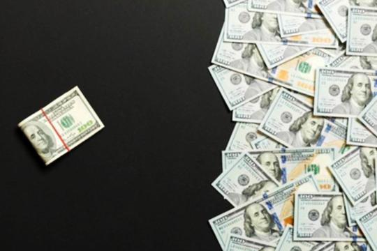 سعر صرف الليرة السورية والتركية مقابل الدولار اليوم الخميس 1/ 2/ 2024
