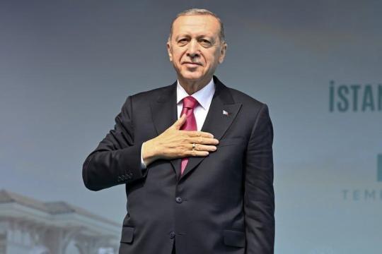 أردوغان يتلقى التهاني من زعماء العالم بفوزه في الانتخابات الرئاسية التركية