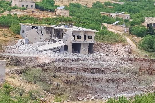 روسيا تُصعّد في إدلب وتقصف جبل الزاوية