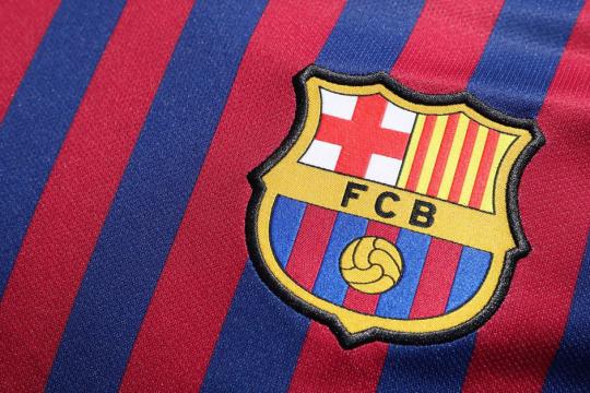 قضية نيغريرا.. برشلونة يخضع للتحقيق بتهم فساد ودفع رشاوى للحكام