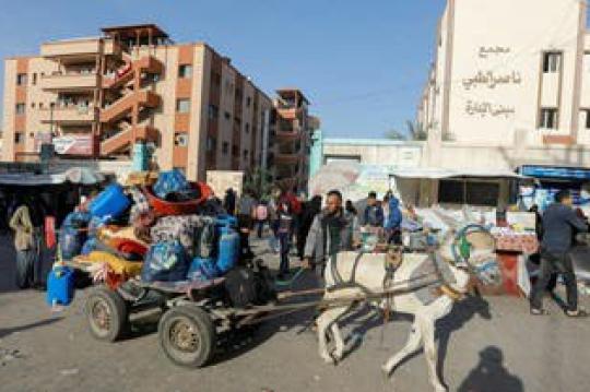 ازدحام في الأسواق.. قطاع غزة يعود للحياة بعد الهدنة بين إسرائيل وحماس
