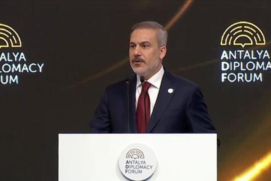 تركيا: النظام الدولي فشل في إيجاد حل في سورية