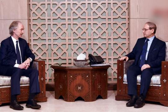 بيدرسون يدعو من دمشق لاستئناف محادثات اللجنة الدستورية في جنيف