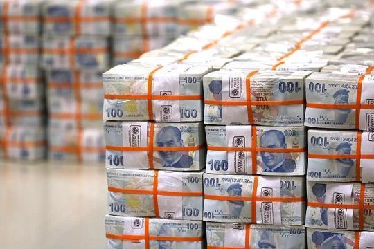 سعر صرف الليرة السورية والتركية مقابل الدولار اليوم الاثنين 11/ 3/ 2024