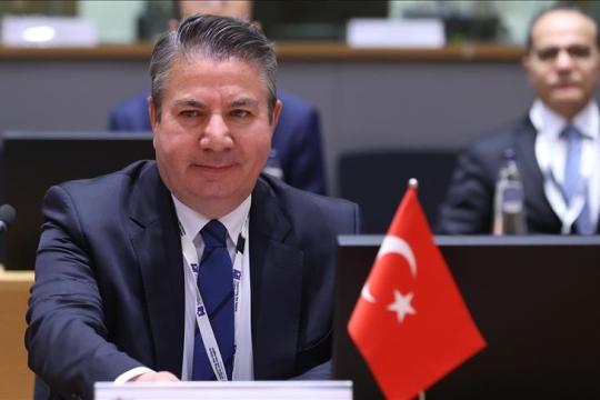 تركيا تفكر في فتح معبر كسب الحدودي مع نظام الأسد لتسهيل إدخال المساعدات الإنسانية 