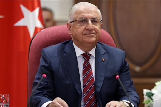 تركيا: اللاجئون السوريون لا يثقون بنظام الأسد وعودتهم مرهونة بعدة شروط