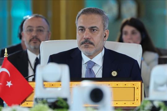 فيدان: لا يوجد جدول زمني واضح للقاء أردوغان وبشار الأسد